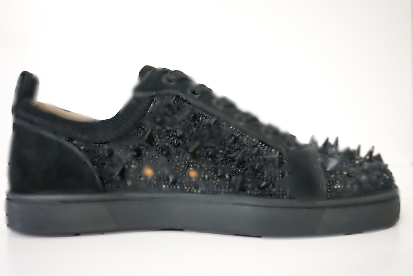Suela Roja spikes 31
